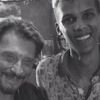 Johnny Hallyday et sa famille sont sous le charme de Stromae