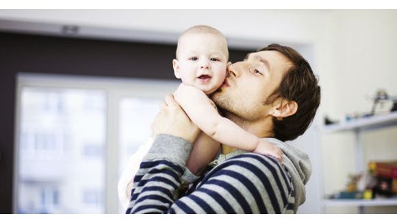 Congé parental : montant des aides de la CAF pour 1, 2 ou 3 enfants ?