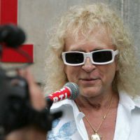 Michel Polnareff : date de sortie repoussée pour son album