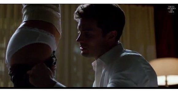 50 Shades of Grey : une nouvelle bande-annonce complète et très sexy