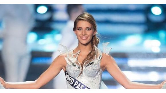 Camille Cerf (Miss France 2015) parle de sa sœur jumelle Mathilde