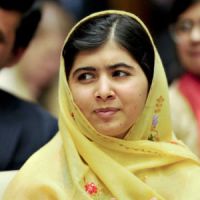 Malala Yousafzai : elle choisit d'exposer son uniforme taché de sang