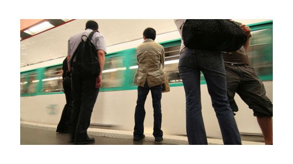 Harcèlement sexuel à la RATP, une victime sort de son silence