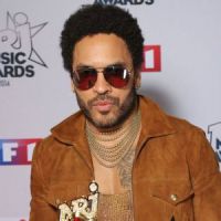 Super Bowl 2015 : Katy Perry et Lenny Kravitz ensemble sur scène