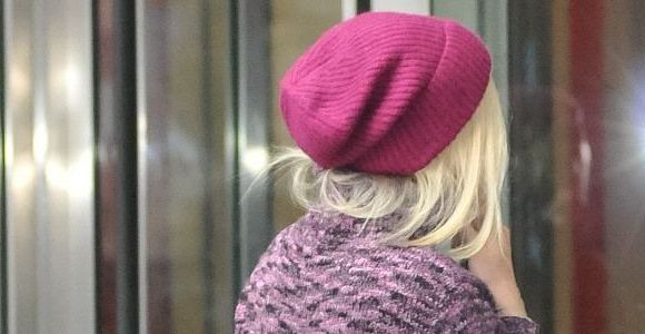 Comment éviter de ruiner sa coiffure avec un bonnet ?