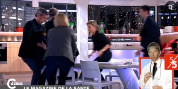 C à Vous : Patrick Cohen fait un malaise en direct (vidéo)