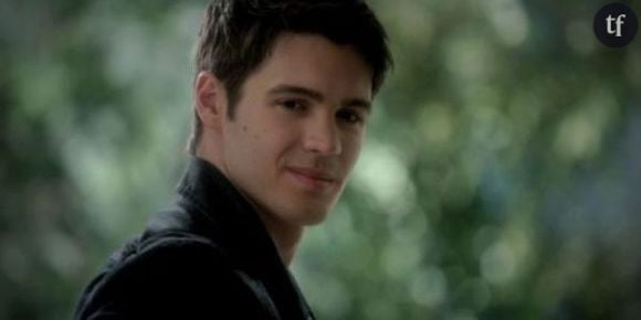 Vampire Diaries saison 6 : la vidéo hommage à Jeremy va vous faire pleurer