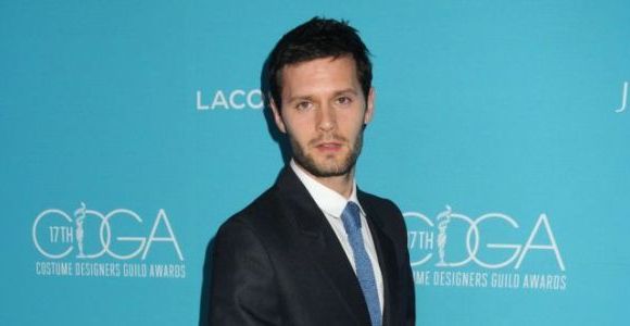 Hugo Becker, Romain dans "Chefs", a joué dans "Gossip Girl"