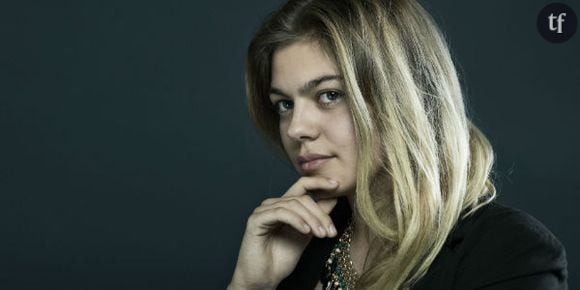 Louane Emera est traumatisée par les bananes !