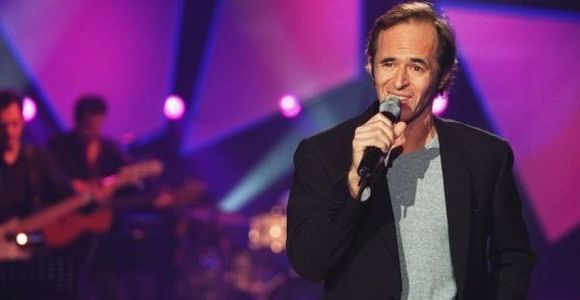 Petit Journal : Jean-Jacques Goldman va défendre la chanson des Enfoirés