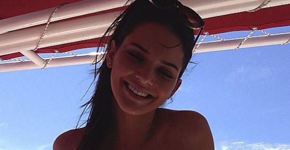 Kendall Jenner serait plus influente que Kate Moss