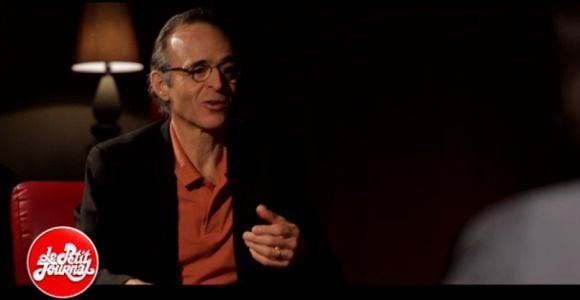 Jean-Jacques Goldman : sa réponse sous forme de sketch à la polémique des Enfoirés (Vidéo)