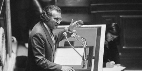 Décès de Georges Fillioud