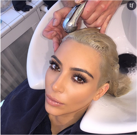 Kim Kardashian retourne chez le coiffeur