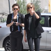 Kristen Stewart : son week-end à la cool avec Alicia Cargile à Los Angeles (photos)