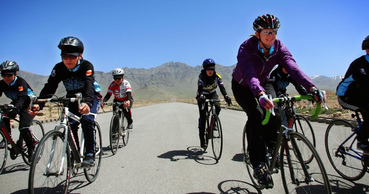Quand le vélo roule pour l'émancipation des femmes dans le monde ...