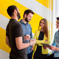 Accès à l'emploi, salaire : les inégalités n'épargnent pas les jeunes diplômées