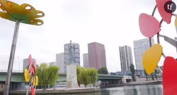 Petite Fleur Folies : les fleurs voguent sur la Seine