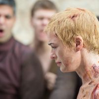 Game of Thrones saison 5 : pourquoi le corps nu de Cersei a-t-il été doublé lors de sa marche ?