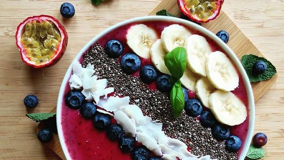 Smoothie bowl : 3 recettes succulentes pour un petit déj' super healthy