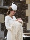  Catherine Kate Middleton, la duchesse de Cambridge et sa fille la princesse Charlotte de Cambridge - Sorties après le baptême de la princesse Charlotte de Cambridge à l'église St. Mary Magdalene à Sandringham, le 5 juillet 2015. 