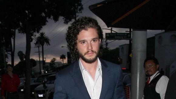 Game of Thrones saison 5 : Kit Harington (Jon Snow) est-il toujours à Belfast ?