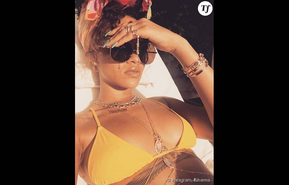 Le tatouage de Rihanna représentant une déesse ailée