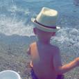 Amélie Neten en vacances à la mer avec son fils Hugo