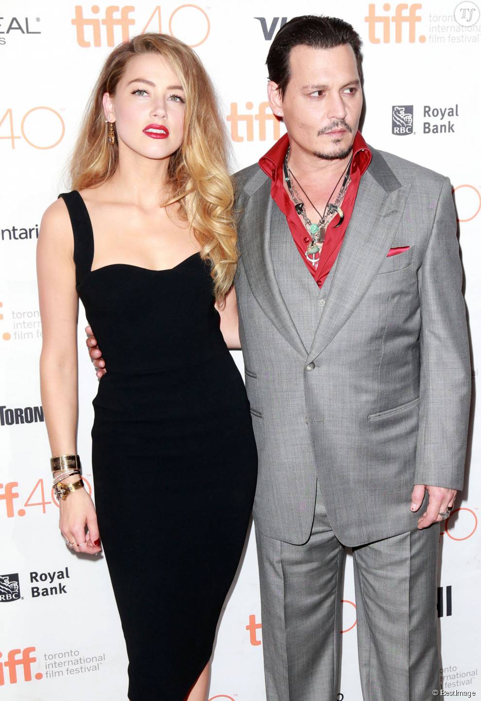 Johnny Depp et Amber Heard sont apparus ensemble au festival du film de Toronto, lundi 14 septembre 2015.