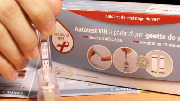 Autotest du sida - prix, temps après le rapport, diagnostic : comment l'utiliser ?