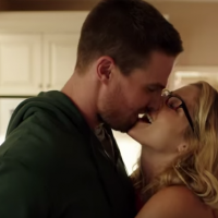 Arrow saison 4 : le couple Oliver et Felicity va-t-il durer ? (spoilers)