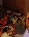Aujourd'hui Rekha Kalindi est devenu l'idole de nombreuses fillettes indiennes, qui se pressent à ses conférences.