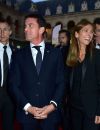  Manuel Valls et sa femme Anne Gravoin - People assistent à l'opéra en plein air 'La Traviata' (une production de Benjamin Patou, le PDG de Moma Group) dans la cour d'honneur de l'hôtel des Invalides à Paris le 8 septembre 2015.  