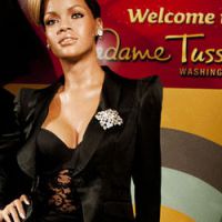Rihanna a sa statue de cire chez Madame Tussauds - Photo