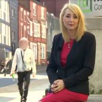 Harcelée en direct dans la rue pendant un reportage sur... le harcèlement de rue