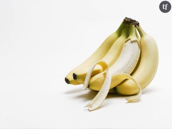 Des dents plus blanches en moins de deux semaines ? C'est possible grâce à la banane.