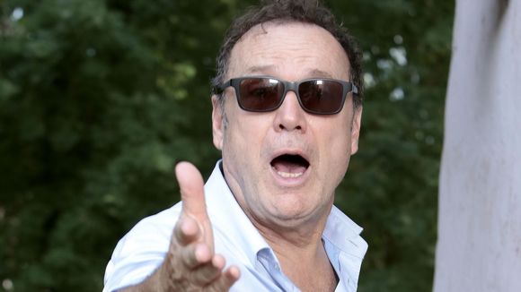 Julien Lepers : un papa très protecteur avec ses deux enfants