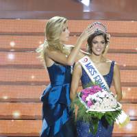 Miss France 2016 : Iris Mittenaere est très proche de Camille Cerf