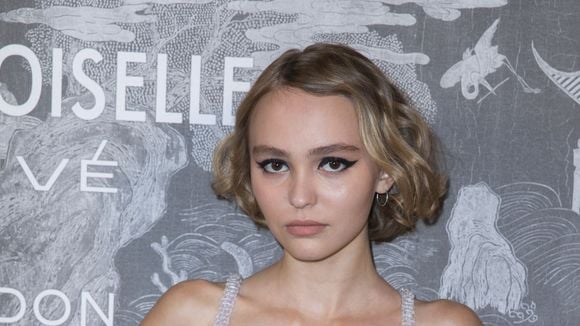 Vanessa Paradis : sa fille Lily-Rose Depp s'éclate au soleil pour Noël (photo)