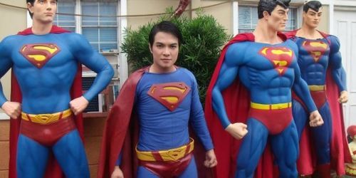Herbert Chavez :  prêt à tout pour ressembler à Superman - Photo