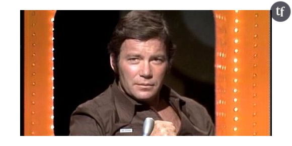 Le célèbre Capitaine Kirk de Star Trek devient chanteur ! vidéo