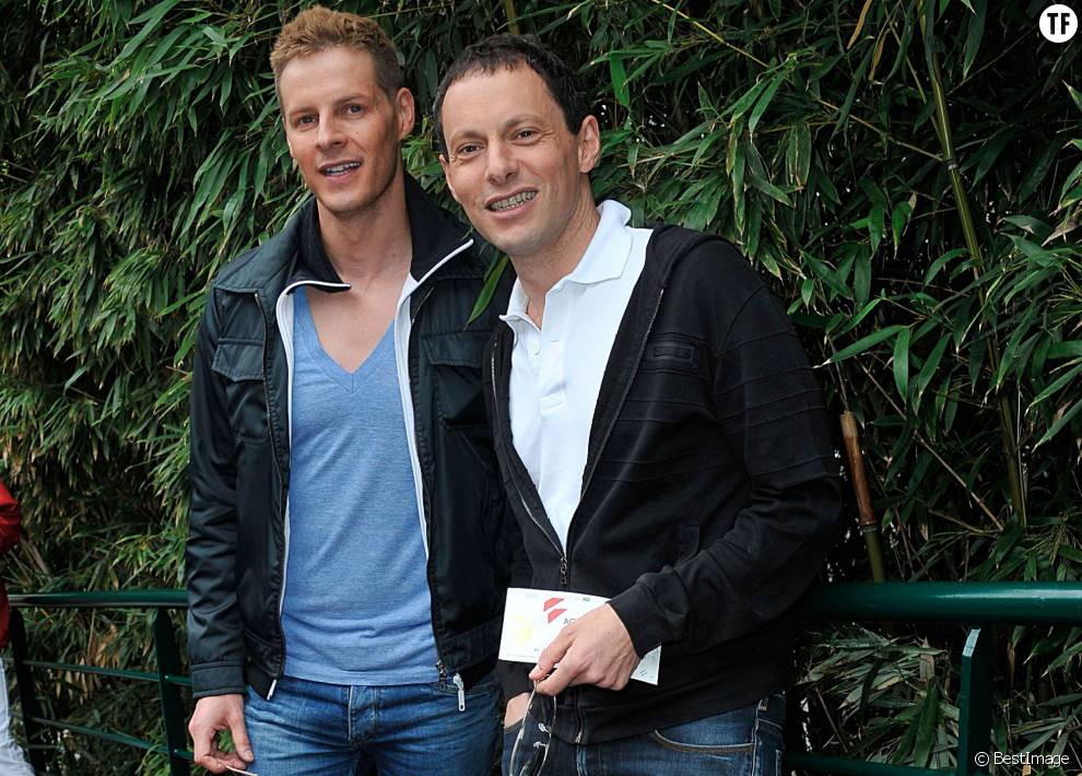  Matthieu Delormeau et Marc-Olivier Fogiel au Village de Roland Garros avant d&#039;assister à la finale homme des Internationaux de France à Paris le 9 juin 2013.  