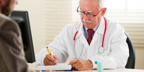 Mutuelles : vers une hausse de 4,7 % des tarifs en 2012