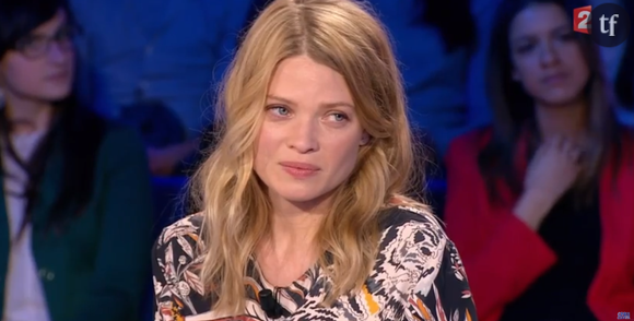 L'actrice Mélanie Thierry dans On n'est pas cocuché sur France 2