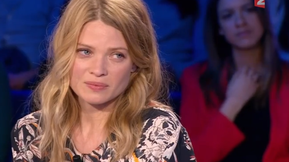 ONPC : Mélanie Thierry révoltée par les questions de Yann Moix sur son couple avec Raphaël (vidéo)