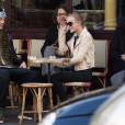 Lily-Rose Depp et son petit-ami Ash Stymest dans les rues de Paris le 22 mars 2016