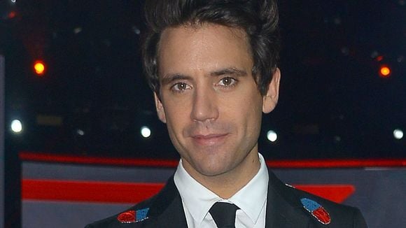 Mika et ses vestes insensées : "la maison Valentino crée tous mes vêtements pour The Voice"