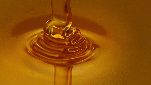 Le miel, un allié beauté de taille dans la préparation de recette DIY.