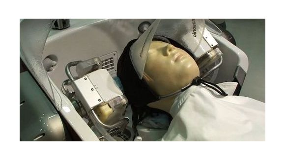 Panasonic lance un robot qui fait les shampoings ! Vidéo