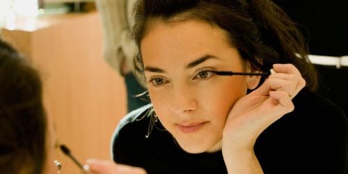 Les femmes maquillées semblent plus compétentes